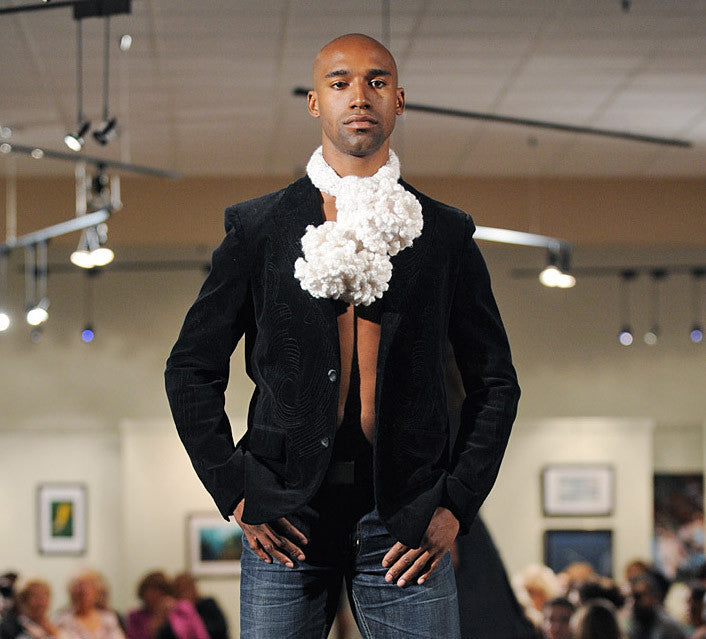 Gallant Tuxedo Scarf